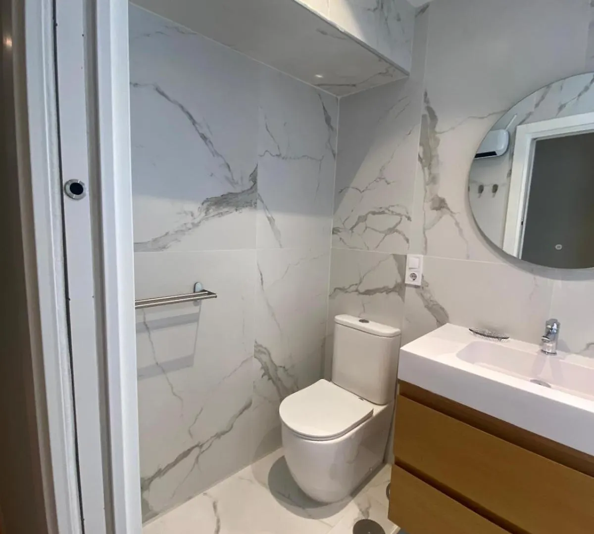 Deluxe Central Dolores De Nuestra Sra Apartment Seville 0*,  Spain