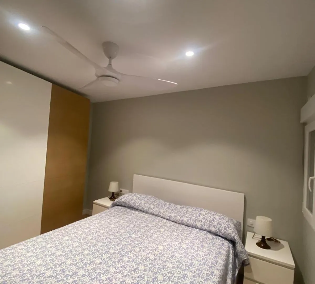 Deluxe Central Dolores De Nuestra Sra Apartment Seville