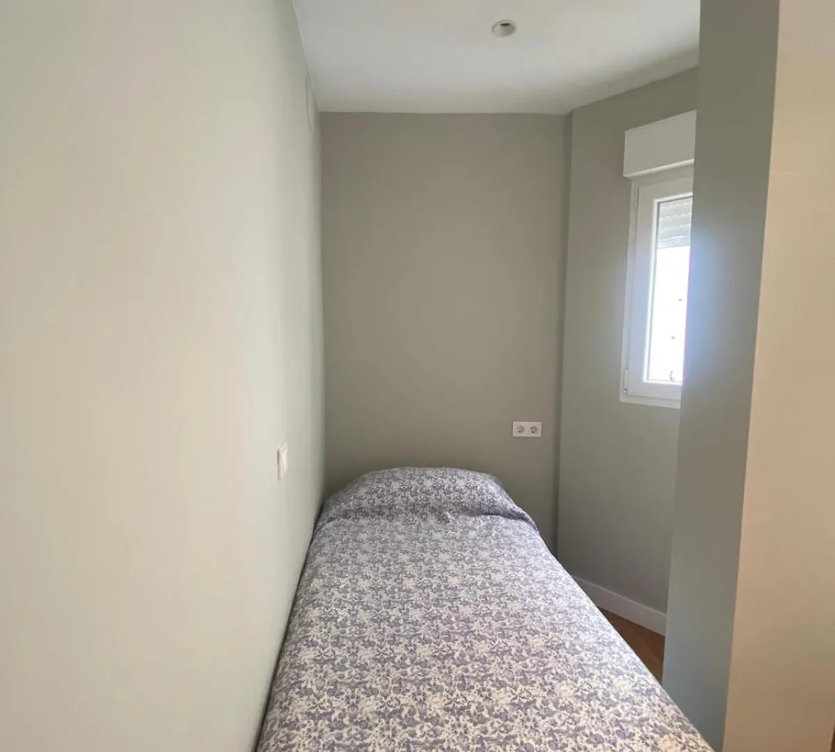 Deluxe Central Dolores De Nuestra Sra Apartment Seville Spain
